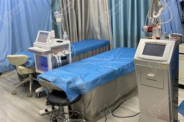 武漢同濟醫(yī)學(xué)院醫(yī)院治療室