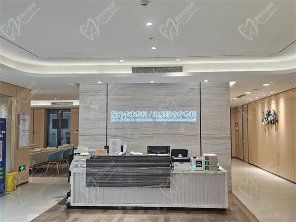 烏魯木齊愛爾眼科醫(yī)院