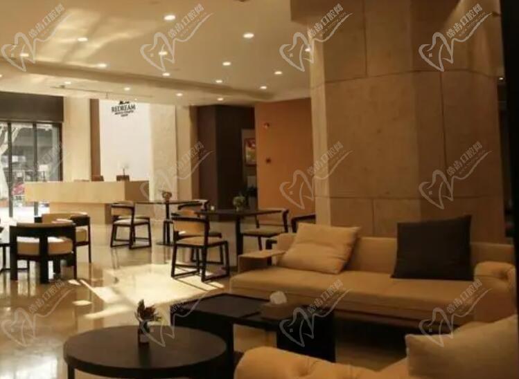 杭州薇琳醫(yī)療美容候診區(qū)