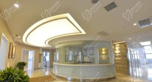 重慶萊恩醫(yī)療美容門診前臺